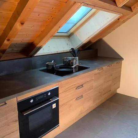 Chalet Le Strato 8 Apartment